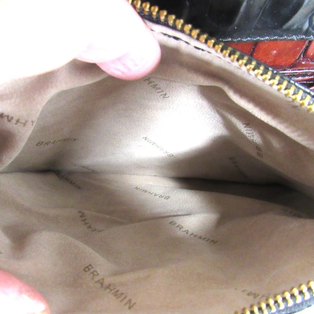 BRAHMIN CROC EMBOSSED MOJITO BAG, LOTS OF STORAGE , EXCELLENT COND. MAKE OFFER - Picture 6 of 9